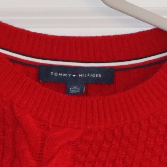 Tommy Hilfiger Cable Knit Crewneck Sweater Red XL - Picture 2 of 7
